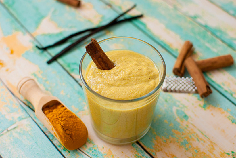 turmeric smoothie